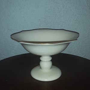 Lenox dish on pedestal